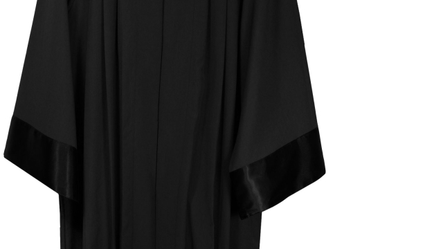 Fashion Forward: Kindergarten Cap and Gown Trends