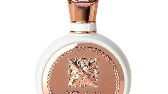 Essence of the Sands: Unveiling the Allure of Arabian Perfumes