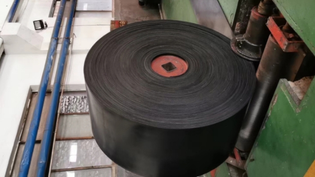 Understanding the Risks of Poor-Quality Rubber Conveyor Belts